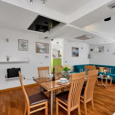 Luxury Stella Apartment *